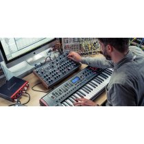 Peak 8-Voice Polyphonic Synthesizer