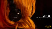 Closed-back Studio Headphones