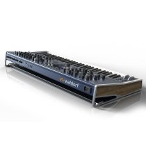 Quantum MK2 16-voice Polyphonic Hybrid Synthesizer