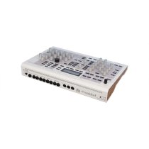 FPGA VA Polyphonic Synthesizer