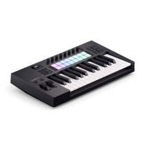 Launchkey 25 MK4 MIDI Controller